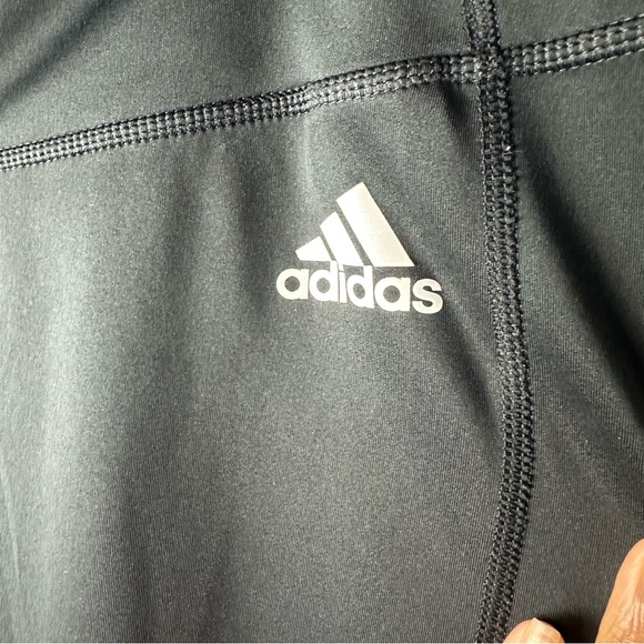 Adidas’s Women’s Capris Athletic Pants - Picture 2 of 7